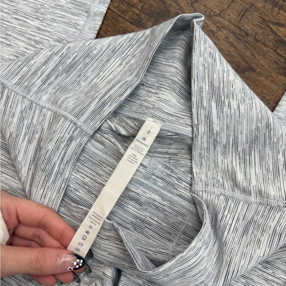 LULULEMON Wunder Under Leggings High Rise 7/8 Tight Gray Alpine White W5AT5S 8 - Picture 4 of 8